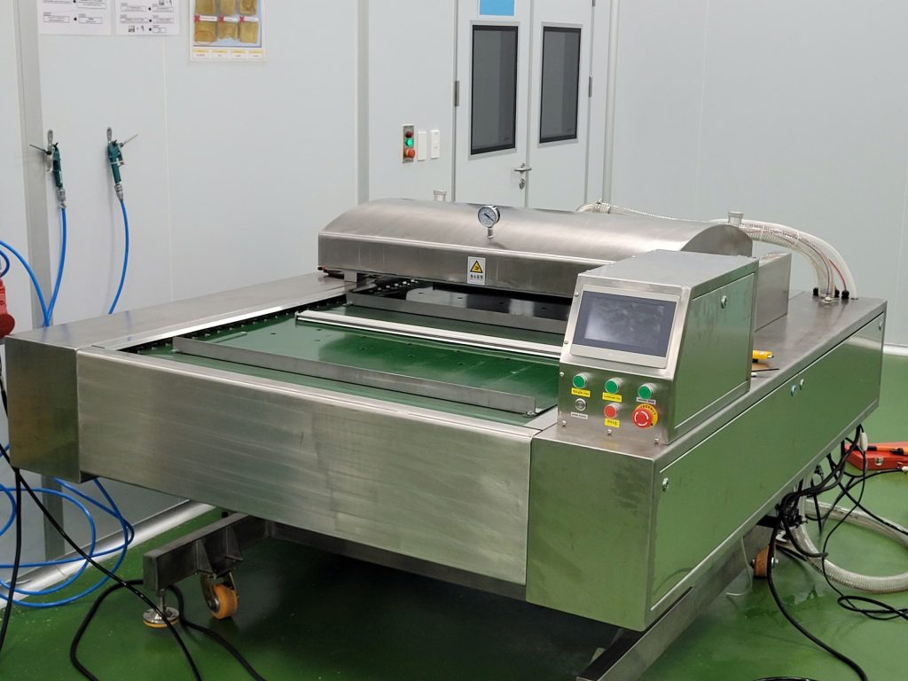 Hình ảnh thực tế máy hút chân không dạng băng tải